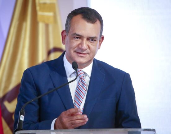 31e9e06762e34e4500b22029bf51401d