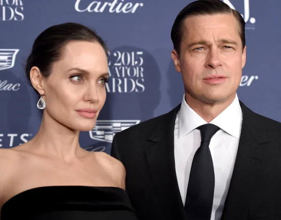 DIVORCIO PITT JOLIE.jpg