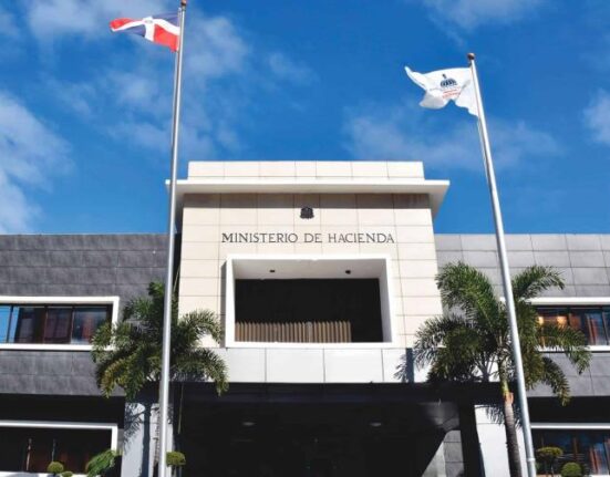 emision de deuda soberana fortalece economia dominicana focus 0 0 896 504