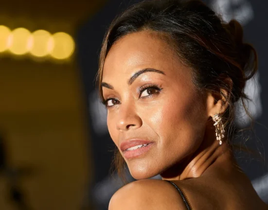 zoe saldana smashbox lipstick.jpg