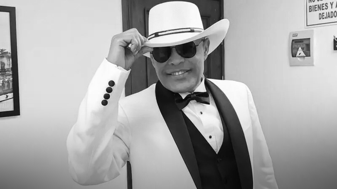ROBERTO ANGEL SALCEDO 1