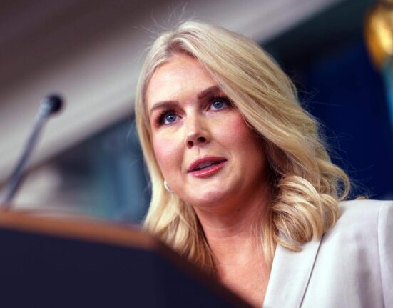 karoline leavitt portaveu casa blanca