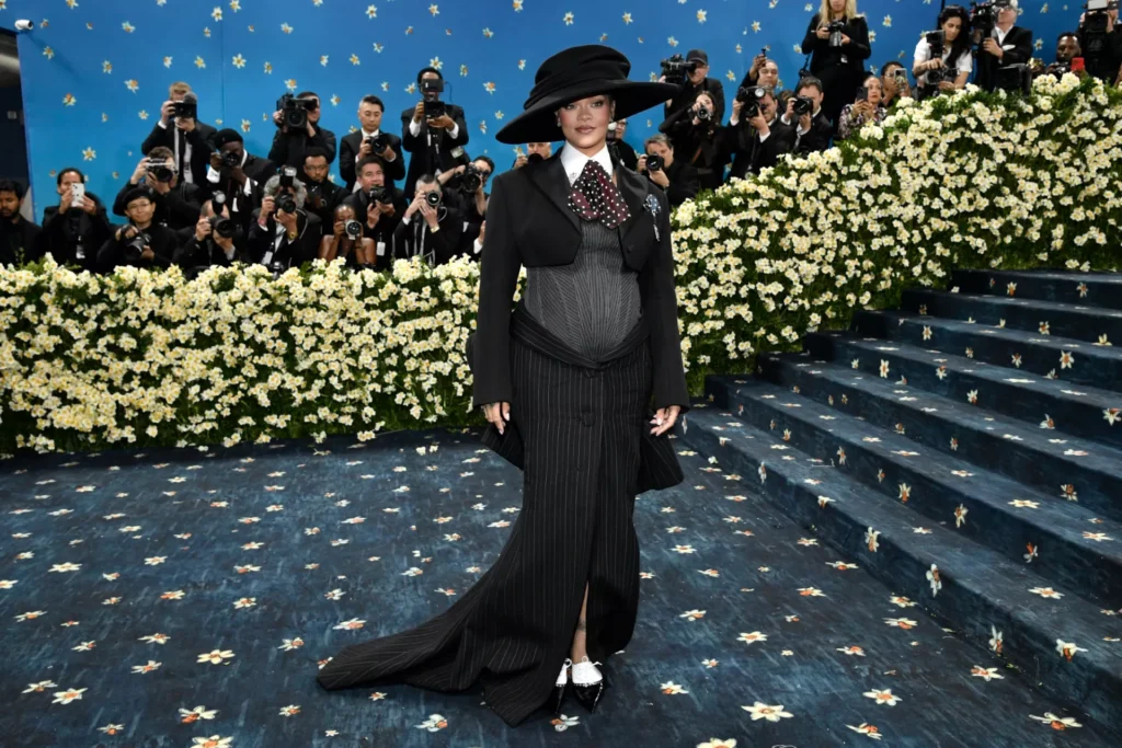 De Rosalía a Zendaya: los mejores looks de la Met Gala 2025 11 1920x1280 cmsv2 96f4e4a4 0560 5384 8666 744ea6b52470 9262318.jpg