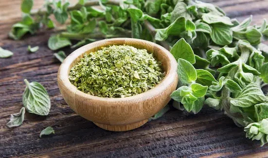 681a10d889f44 que es la albahaca y para que sirve.jpg