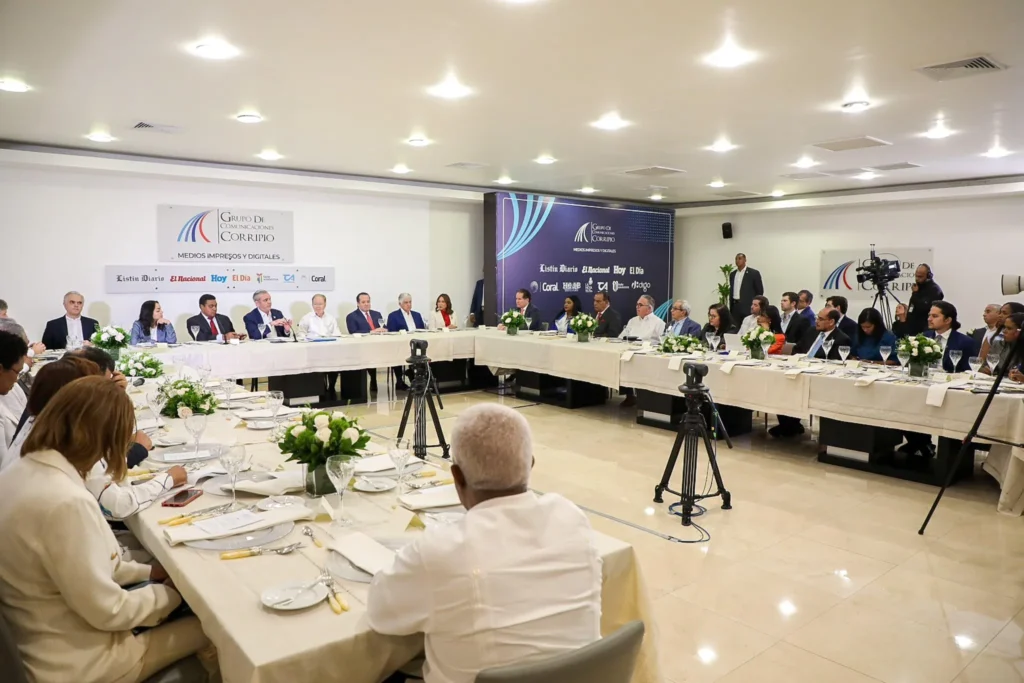 Las declaraciones de Luis Abinader en el almuerzo con el Grupo Corripio 2 IMG 8646