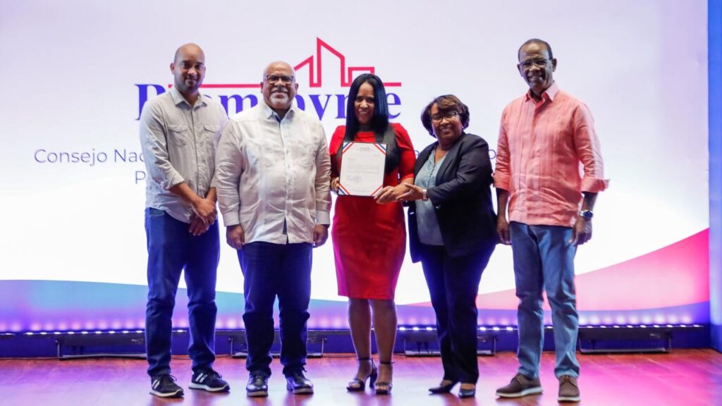 PHOTO 2025 08 28 14 49 22