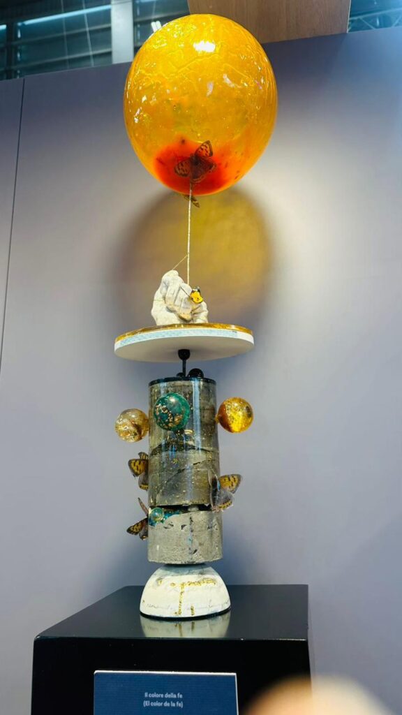 Banreservas inaugura exposición “Melissa 20, Momentos” en Top Resa 2025 10 PHOTO 2025 09 23 13 35 41 2