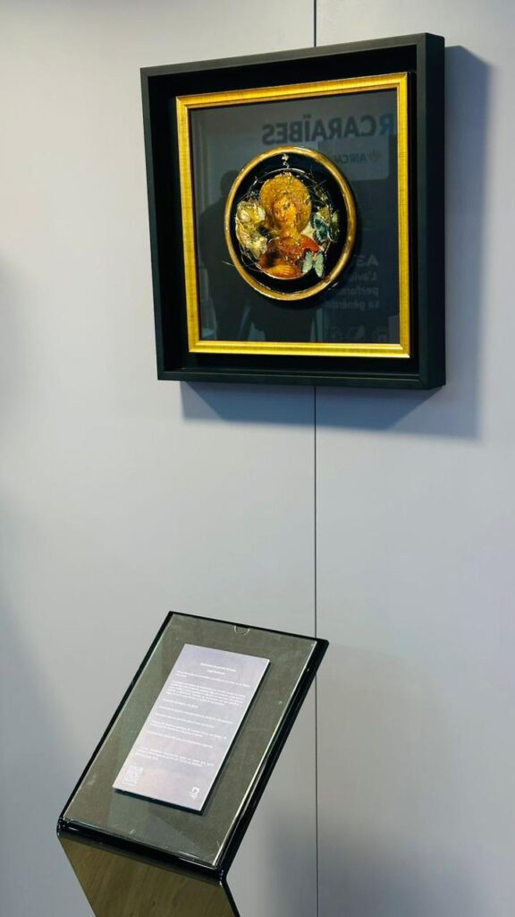 Banreservas inaugura exposición “Melissa 20, Momentos” en Top Resa 2025 6 PHOTO 2025 09 23 13 35 41 4