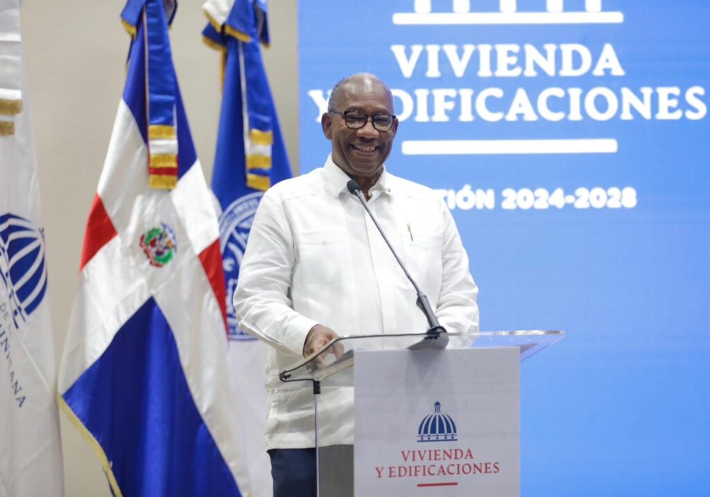 Abinader inaugura el nuevo Centro Universitario UASD-Cotuí y anuncia obras clave 3 IMG 2552