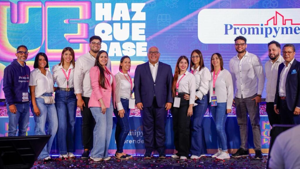 Promipyme clausura con éxito EmprendeLab 2025 y anuncia expansión regional para 2026 4 PHOTO 2025 10 01 11 06 34 4