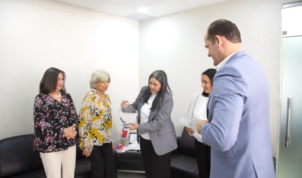 PHOTO 2025 10 08 20 51 22