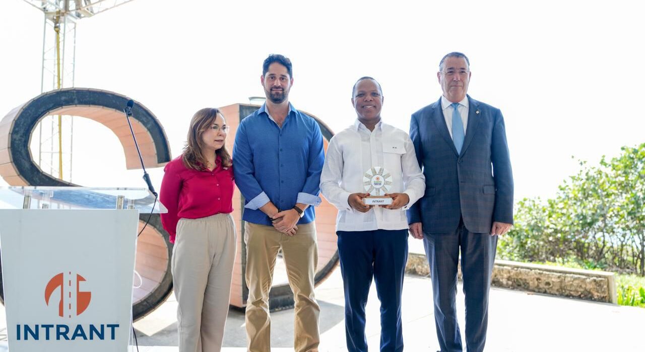 f803db19 80b2 49bc b31d 8e033631476a