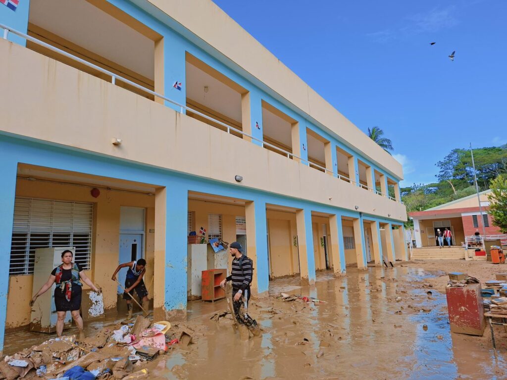 Infraestructura escolar acelera rehabilitación de siete escuelas afectadas por inundaciones en Gaspar Hernández 4 IMG 1265
