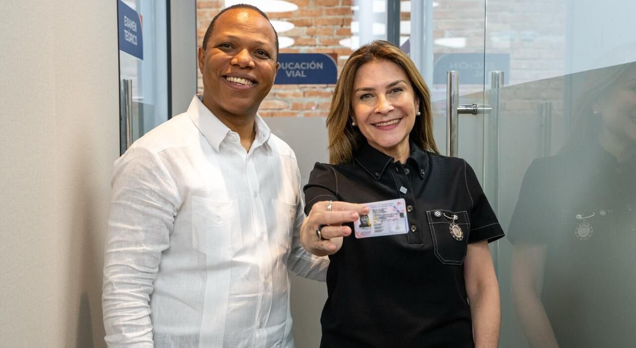 c0f8a781 46de 4bc7 a1f5 5513c6ebe5ef